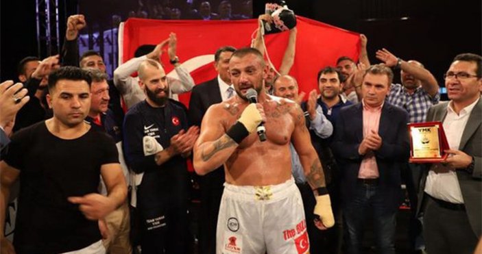 75 profesyonel maçta yenilmeyen boksör Musa Askan Yamak, ringde kalbine yenildi