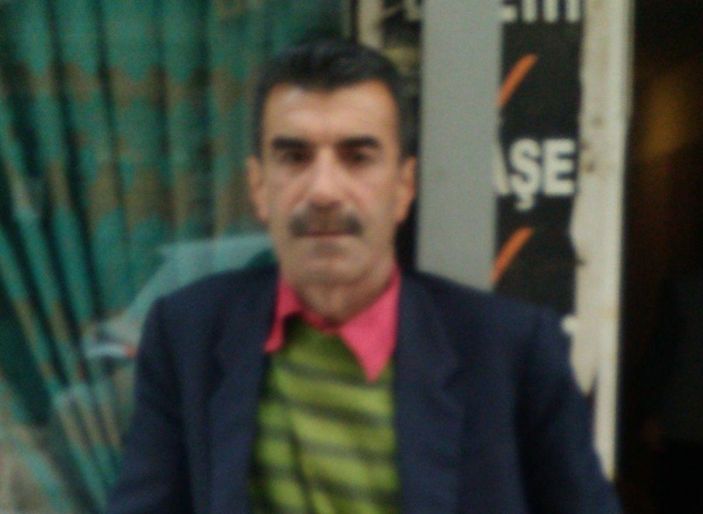 i Adana'da yeni evlenen adam, eşi ve oğlu tarafından sopayla öldürüldü