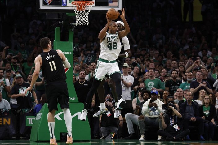 Boston Celtics ve Dallas Mavericks finalde