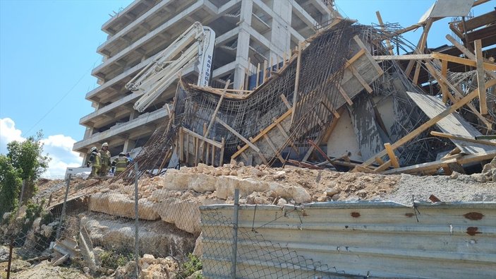 İzmir' deki inşaatta kolon patladı: Yaralı 3 işçiden 1'inin durumu ağır