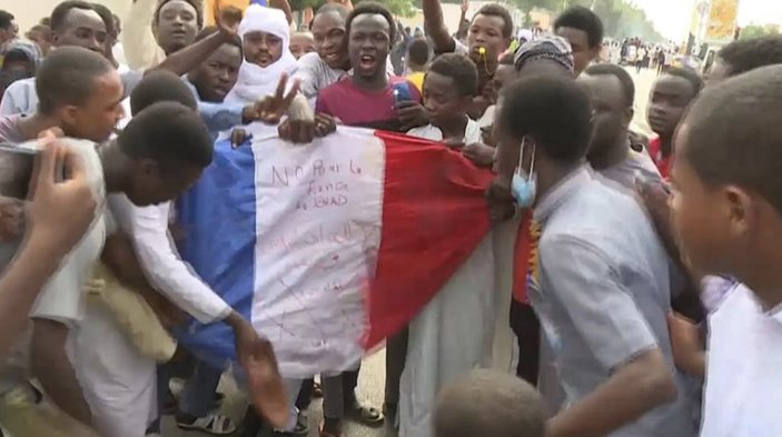 Afrika’da Fransa’nın sömürgeciliğine karşı başkaldırı