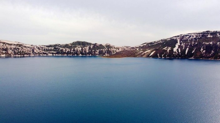 Bitlis Nemrut Krater Gölü'nde görsel şölen