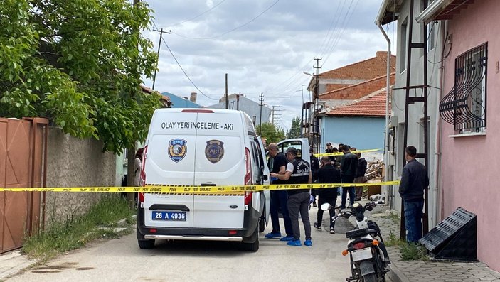 Eskişehir’de annesini ve 3 kadını, pompalı tüfekle vurdu