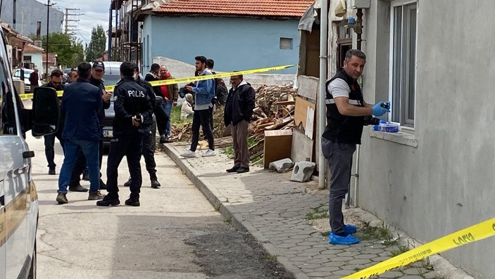 Eskişehir’de annesini ve 3 kadını, pompalı tüfekle vurdu