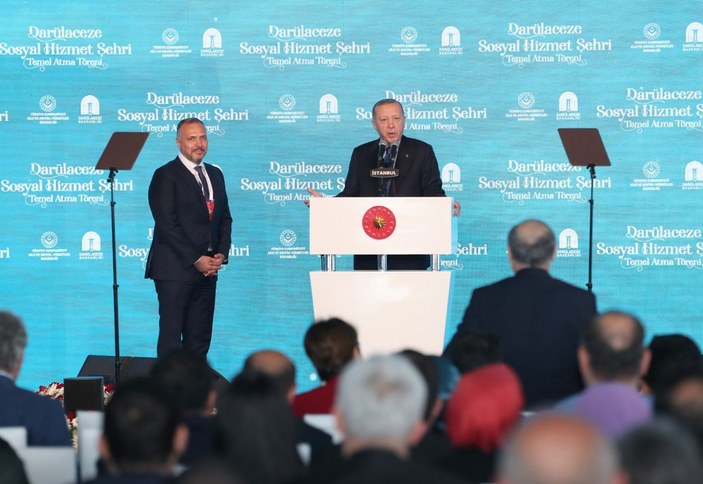 Cumhurbaşkanı Erdoğan: Bu müteahhiti değiştirelim biz