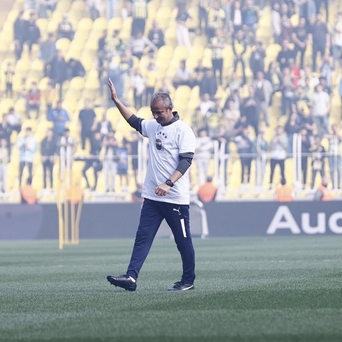Fenerbahçe'de futbolcular İsmail Kartal'ı istiyor iddiası