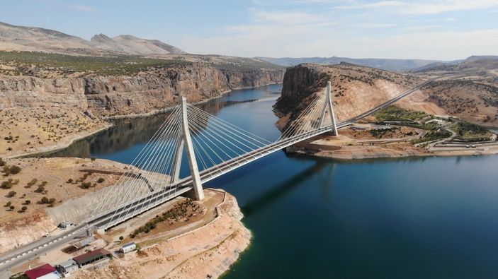 i Nissibi Köprüsü'nden 7 yılda 4 milyondan fazla araç geçti