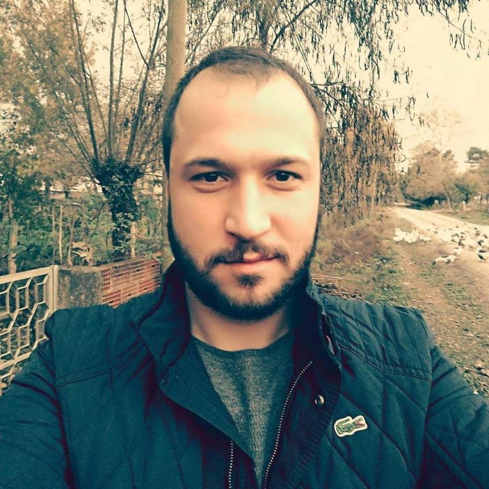 d Ordu’daki halı sahada kalp krizi geçiren öğretmen hayatını kaybetti