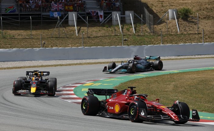 İspanya GP'de kazanan Verstappen