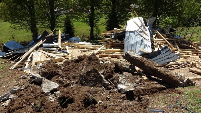 Trabzon’daki kaçak yapıların yıkımına tepki