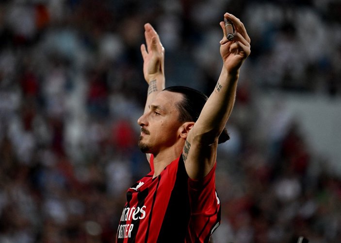 İtalya Serie A'da Milan, 11 yıl sonra şampiyon