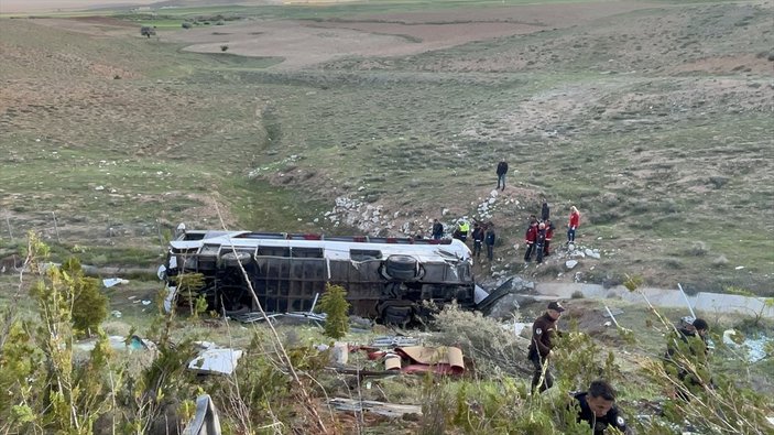 Niğde'deki otobüs kazasında yaralananlardan 18'i taburcu edildi