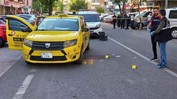 Kayseri'de 18 yaşındaki şahıs, taksiciyi başından vurdu