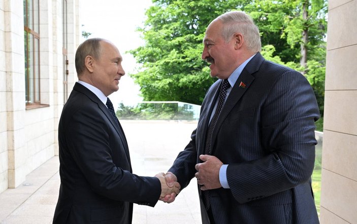 Aleksandr Lukaşenko: Polonya, Ukrayna'nın batısını ele geçirmek istiyor