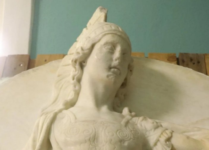 1600 yıllık Baş Melek Mikail heykeli Yalova Müze'sine taşındı