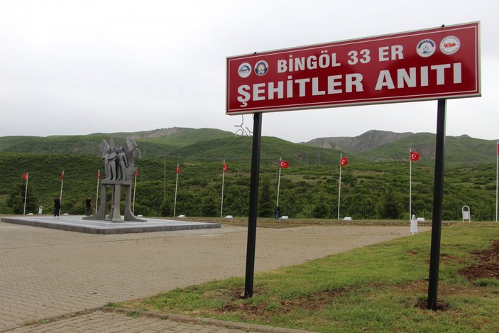 Bingöl'de 33 askerin şehit edildiği saldırıda 29'uncu yıla girildi