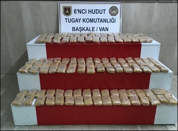 Van'da sınır hattında 72 kilo 457 gram eroin yakalandı