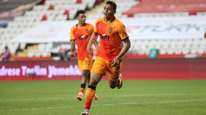 Galatasaray'da yeni yönetimin ilk işi Mohamed'in bonservisi