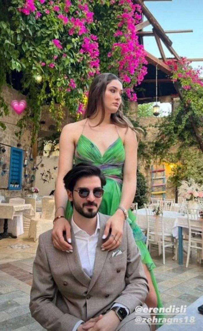 Zehra Güneş sevgilisi Eren Dişli'yle poz verdi, sosyal medya yıkıldı! O detay dikkatlerden kaçmadı