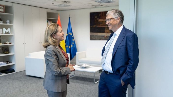Pedro Sanchez, Bill Gates ile görüştü