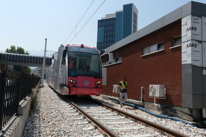 Bursa'da T2 tramvay hattının test sürüşleri başladı