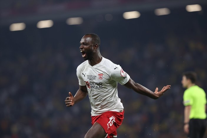 Moussa Konate, ilk golünde Sivasspor tarihine geçti