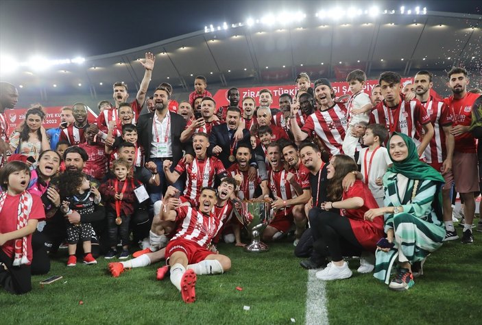 Sivassporlu futbolcular: Kupa halkımıza armağan olsun