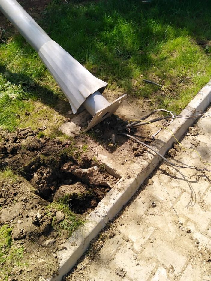 i Kocaeli’de, mesire alanındaki direkleri devirip kablo çalan 3 şüpheli yakalandı