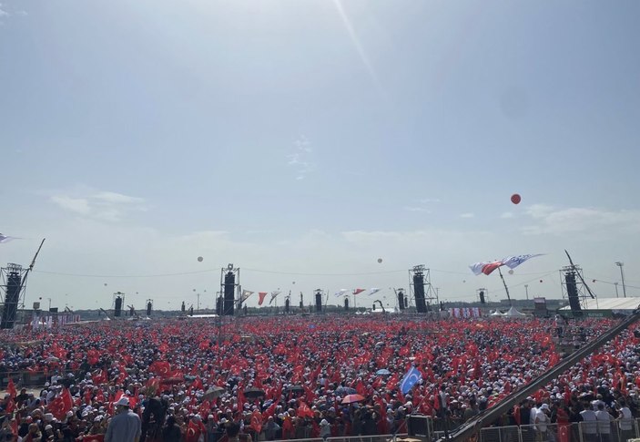 Atatürk Havalimanı Millet Bahçesi Fidan Dikim Töreni'ne yoğun ilgi