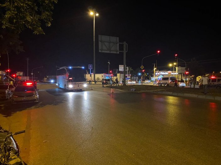 Antalya'da motosikletlinin ölümüne sebep oldu, aracını terk edip kaçtı