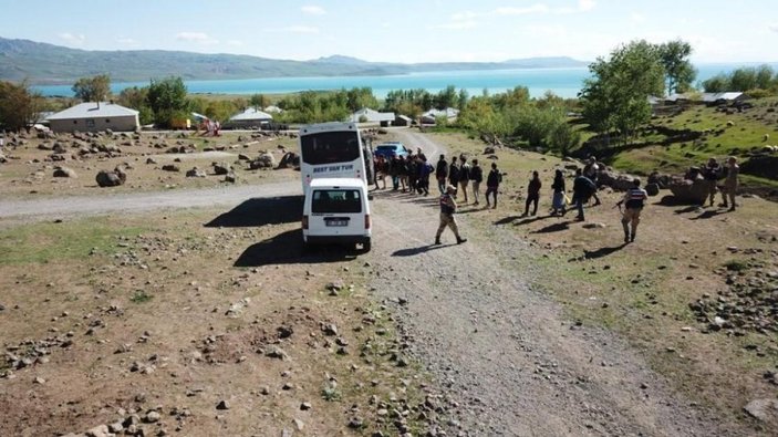 Van'da 28 düzensiz göçmen yakalandı