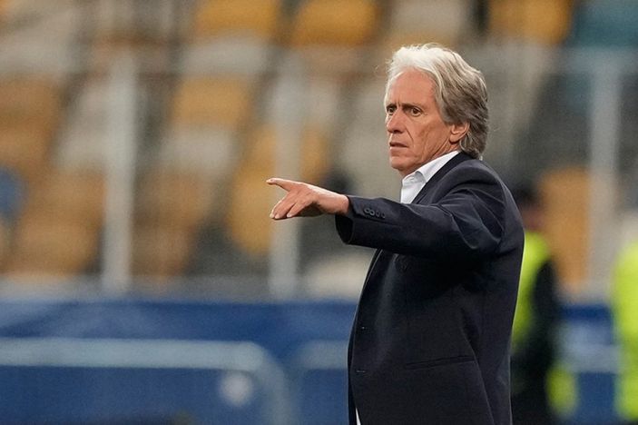 Jorge Jesus'tan yerli oyuncular için rapor