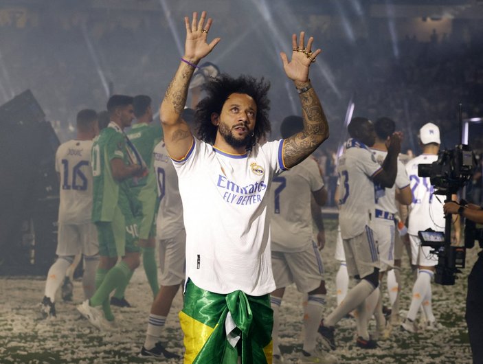 Marcelo, kupa töreninde Real Madrid'e veda etti