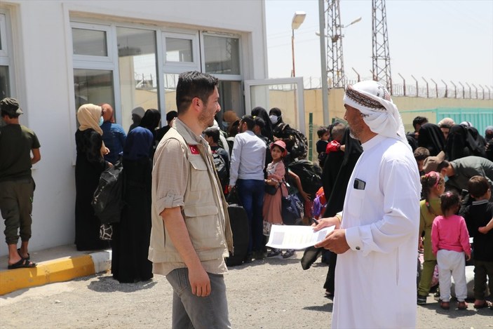 DEAŞ’tan kaçıp Suriye’ye sığınan Iraklılar, ülkelerine dönüyor