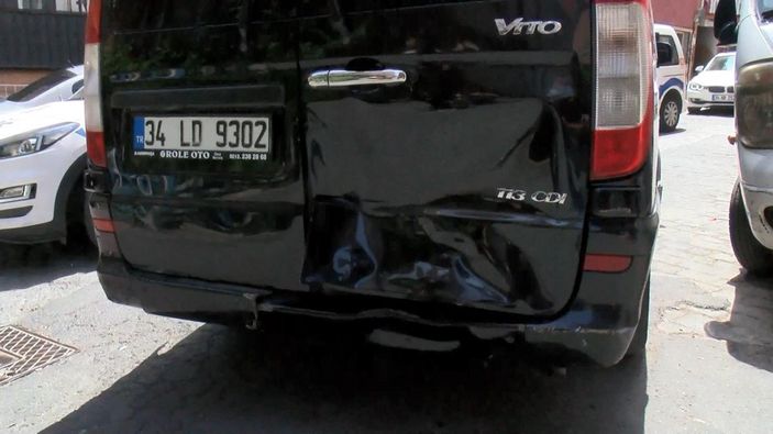 d Beyoğlu'nda torununu kazadan kurtaran dede, yaşamını yitirdi