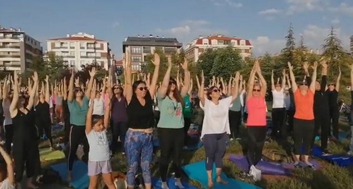 Eskişehir'de kadınlardan yoga yasağı tepkisi