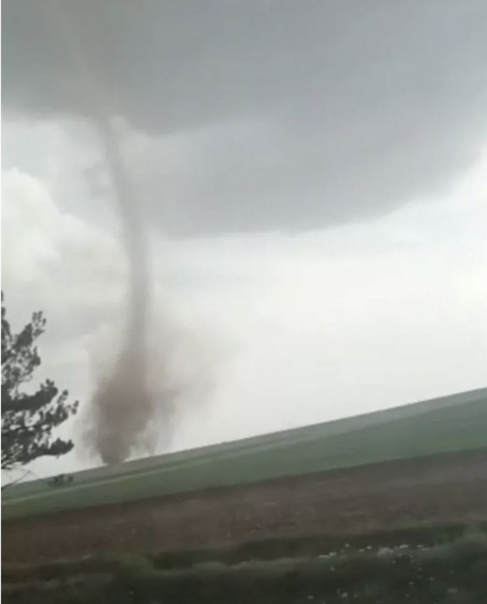 Eskişehir'de hortum kamerada