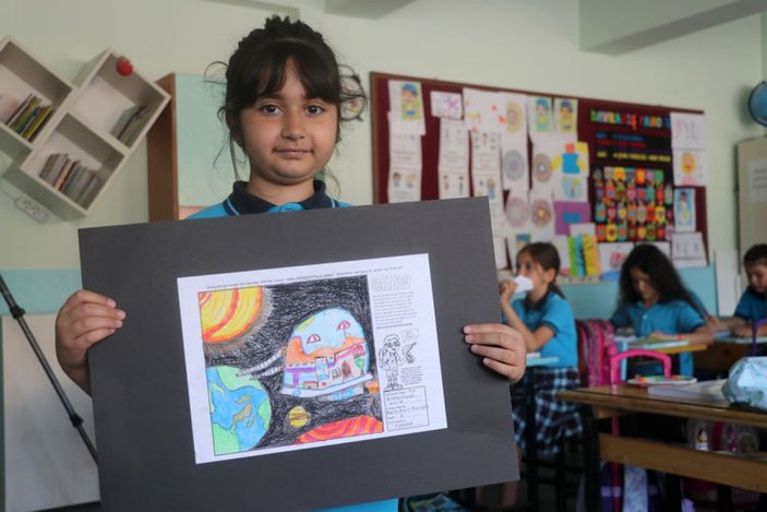 Manisalı 7 yaşındaki Karin Berra, NASA'nın resim yarışmasını kazandı