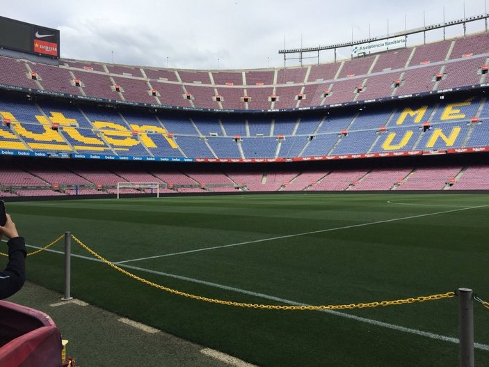 Barcelona, Camp Nou'yu amatör maçlara açtı