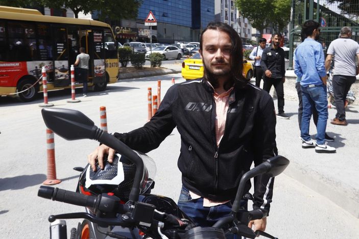 Bakırköy'de kadın sürücüyle tartışırken tepki gören motosiklet sürücüsü, şikayetçi oldu