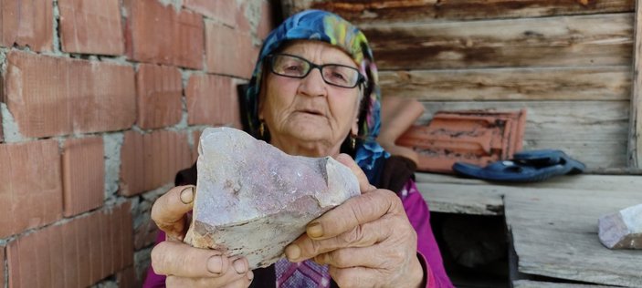 Bursa'da tarlasındaki taşlar, servet değerinde olduğunu anlayana kadar çalındı