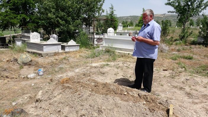 Tuzla'daki kuyumcu soygununda vurulan personel kurtarılamadı