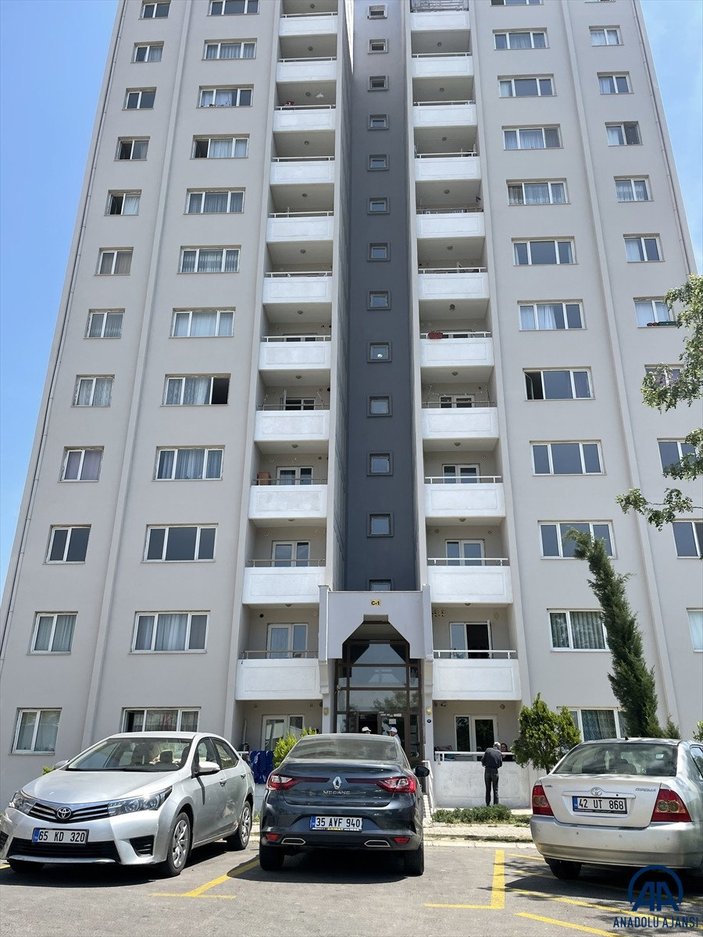 İzmir Büyükşehir Belediyesi konutlarına yerleştirilen depremzedeler, yıl sonuna kadar süre istedi