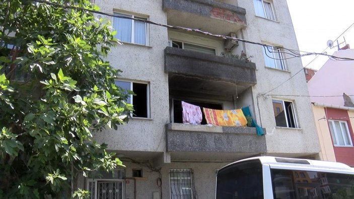 Sultangazi'de zamma sinirlenen kiracı evi kundakladı
