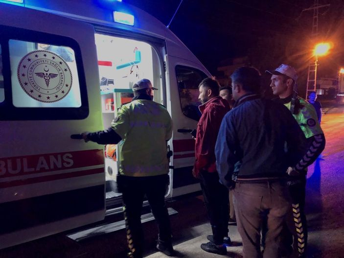 Sinop'ta elektrikli bisiklet sürücüsü köpekten kaçarken düştü