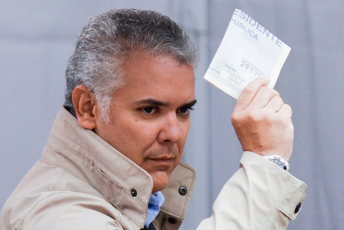 Kolombiya Cumhurbaşkanına 5 gün ev hapsi verildi
