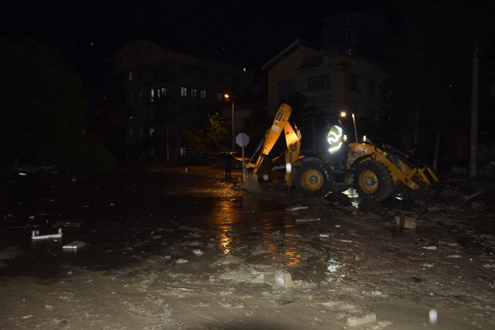 Burdur'da sağanak yağış etkili oldu: 1 ölü 3 yaralı