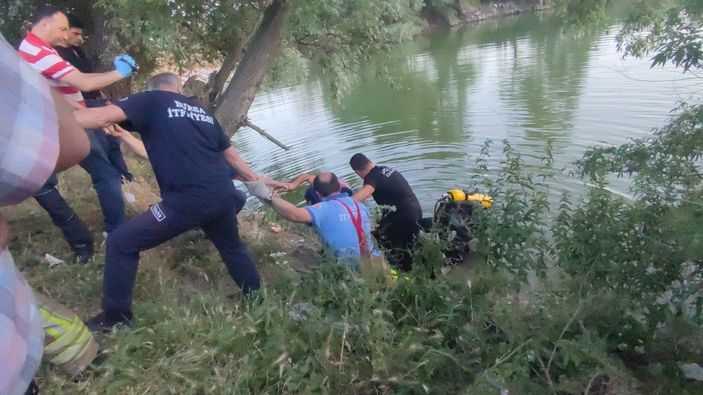 d Bursa’da serinlemek için gölete giren kişi boğuldu