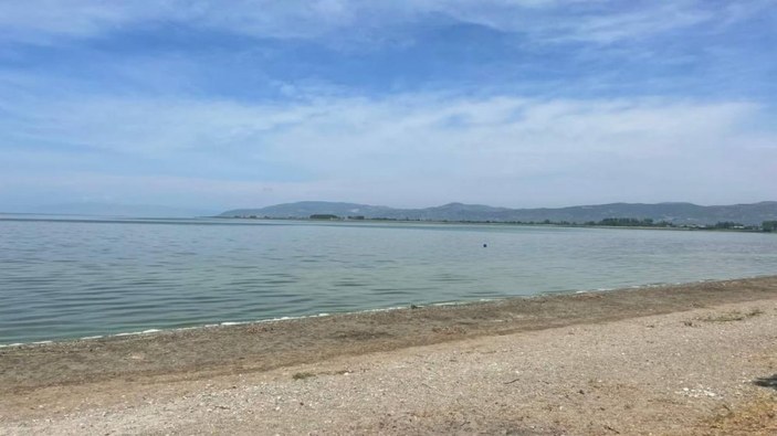 Bursa'da bakteri artışı nedeniyle İznik Gölü’ne girmek yasaklandı