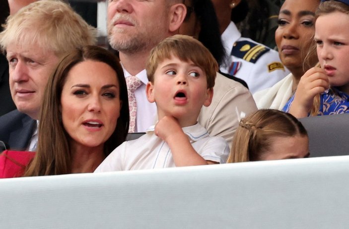 Kate Middleton, Prens Louis'i kontrol etmeye çalıştı